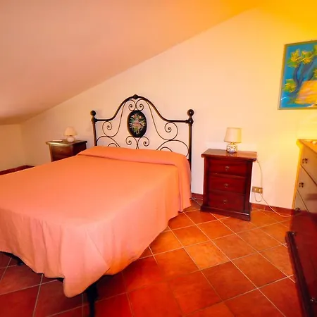 Apart Otel Erba Di Campo