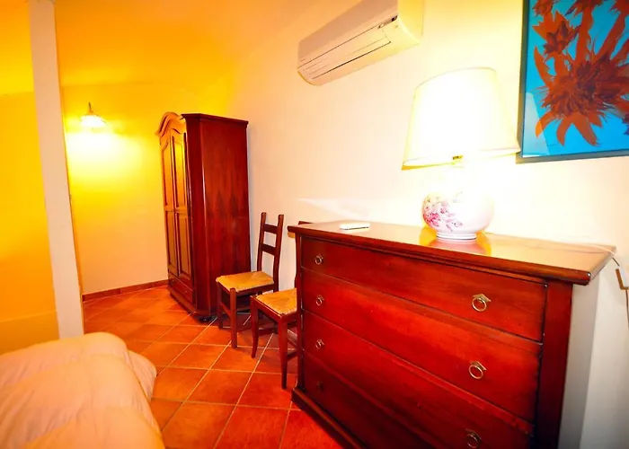 Erba Di Campo Aparthotel 3*