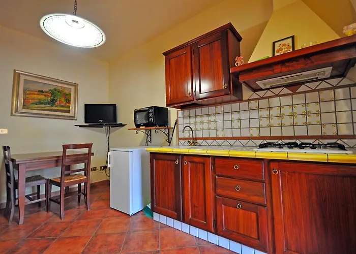 Aparthotel Erba Di Campo 3*